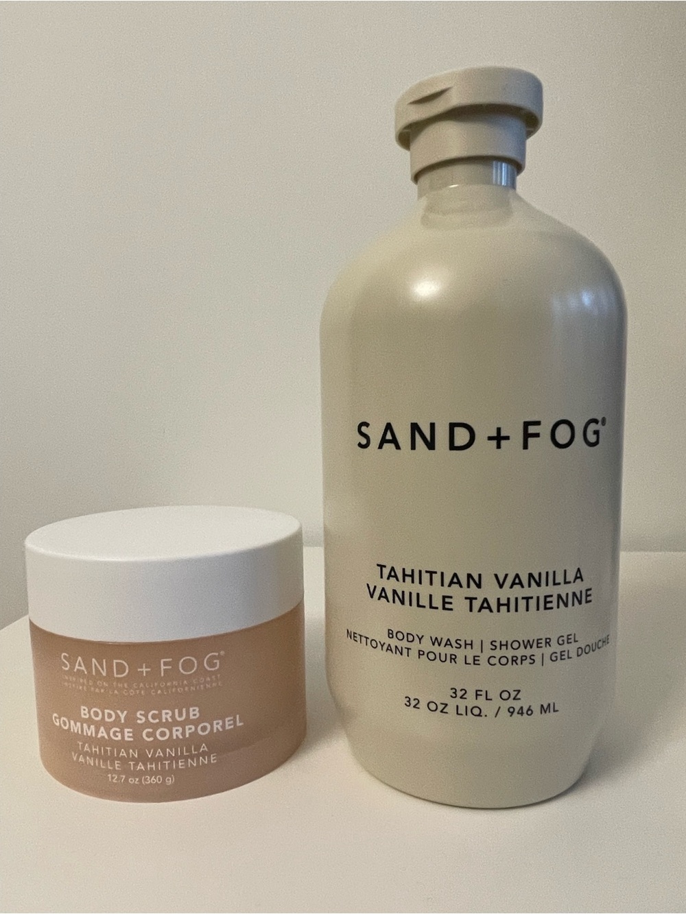 NWT SAND + FOG Tahitian Vanilla Body Wash & Body Scrub